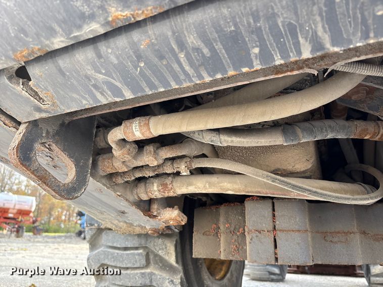 image for item FK1016 2011 Gehl AL540 wheel loader