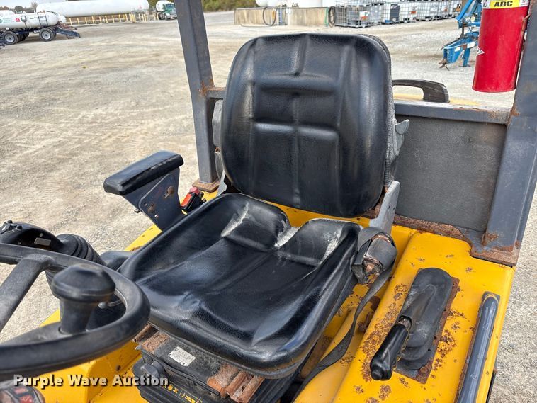 image for item FK1016 2011 Gehl AL540 wheel loader