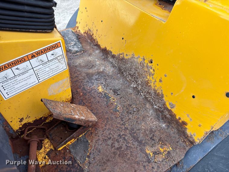 image for item FK1016 2011 Gehl AL540 wheel loader