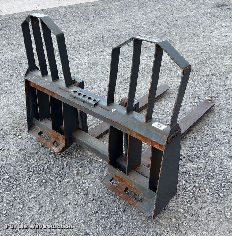 image for item FK1016 2011 Gehl AL540 wheel loader