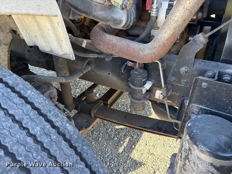 image for item FK1017 2005 Freightliner M2 106 truck cab and chassis