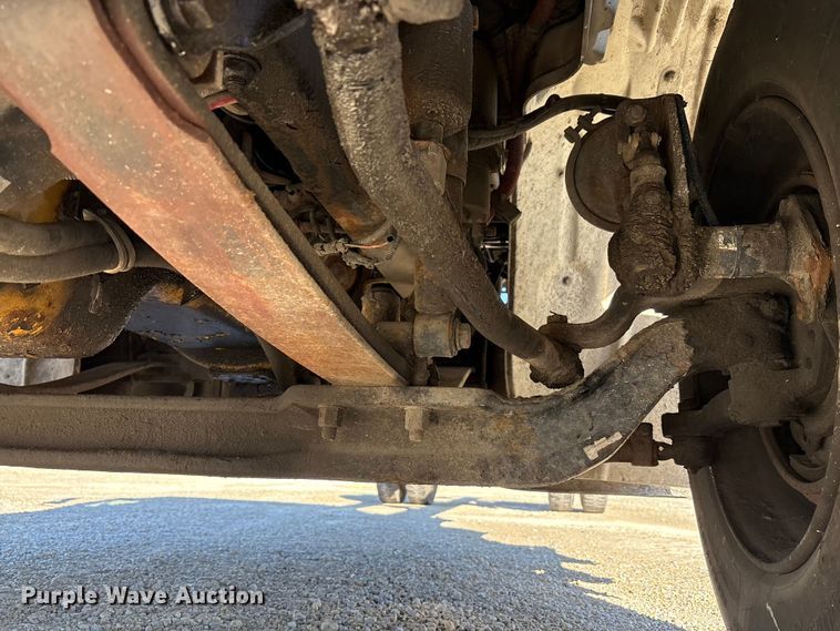 image for item FK1017 2005 Freightliner M2 106 truck cab and chassis