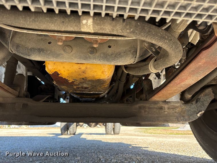 image for item FK1017 2005 Freightliner M2 106 truck cab and chassis