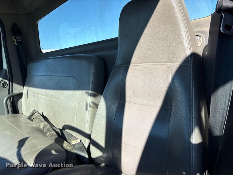 image for item FK1017 2005 Freightliner M2 106 truck cab and chassis