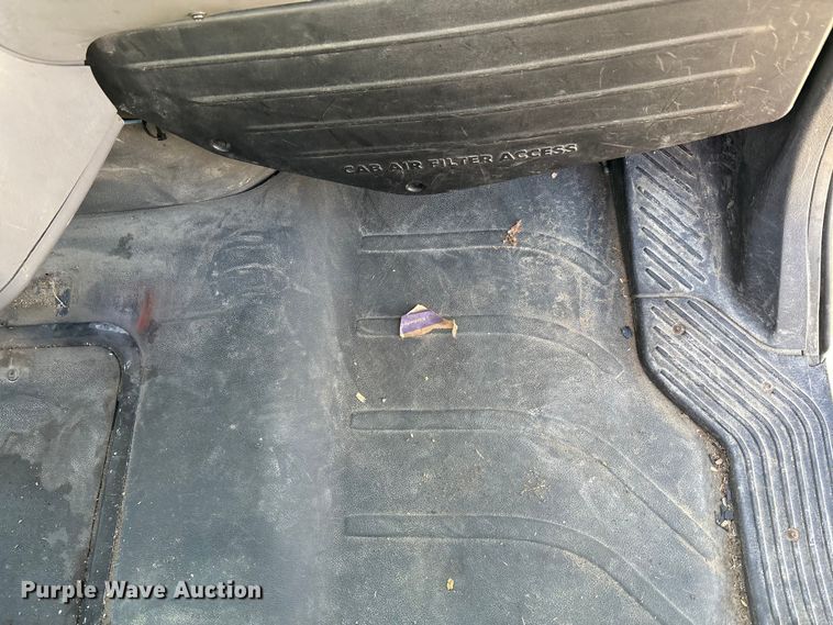 image for item FK1017 2005 Freightliner M2 106 truck cab and chassis