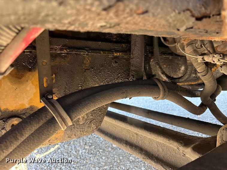 image for item FK1017 2005 Freightliner M2 106 truck cab and chassis