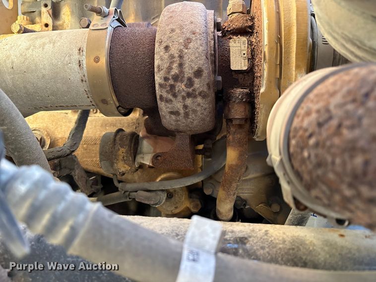 image for item FK1017 2005 Freightliner M2 106 truck cab and chassis