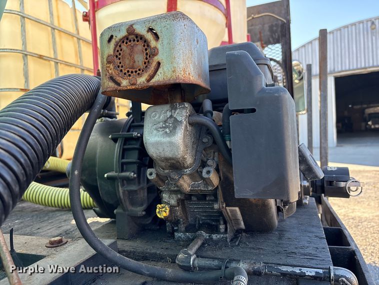 image for item FK1018 1988 Ford F700 flatbed truck