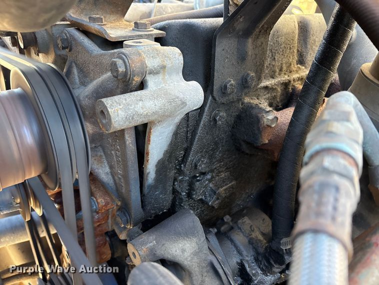 image for item FK1018 1988 Ford F700 flatbed truck