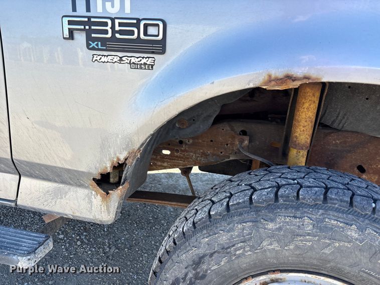 image for item FK1019 1997 Ford F350 XL pickup truck
