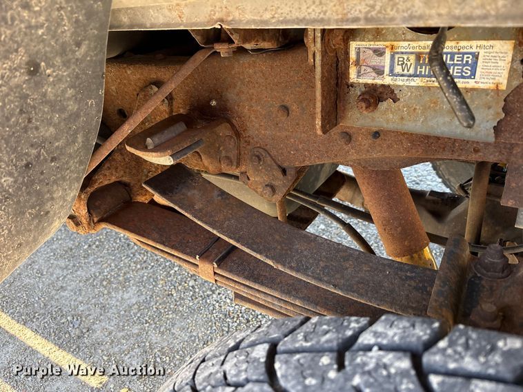 image for item FK1019 1997 Ford F350 XL pickup truck