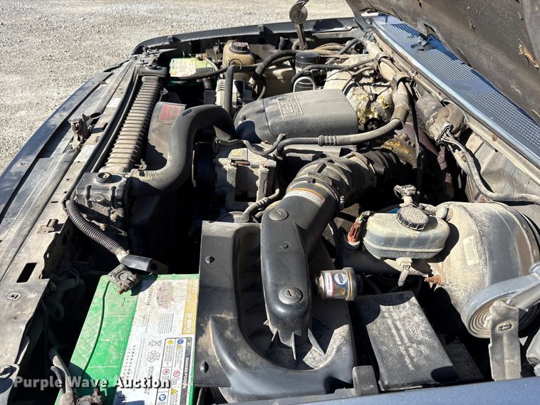 image for item FK1019 1997 Ford F350 XL pickup truck