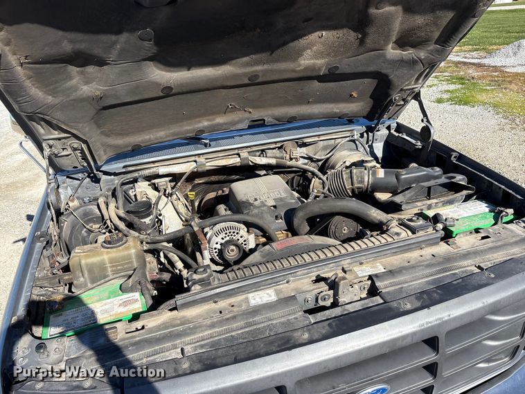 image for item FK1019 1997 Ford F350 XL pickup truck