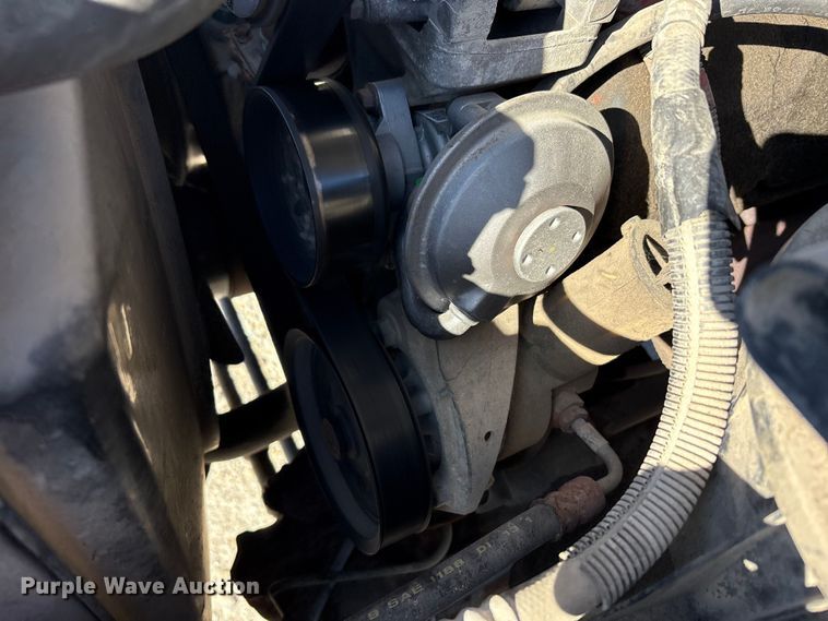 image for item FK1019 1997 Ford F350 XL pickup truck