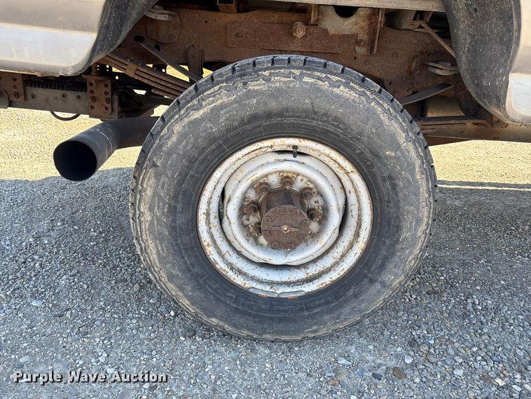 image for item FK1019 1997 Ford F350 XL pickup truck