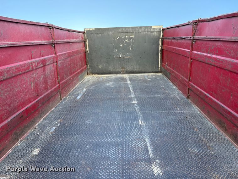 image for item FK1020 1994 Ford L9000 dump flatbed truck