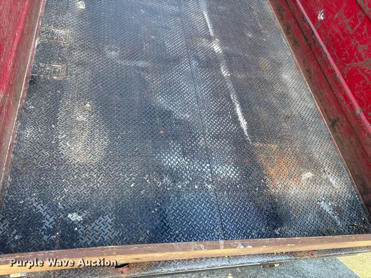 image for item FK1020 1994 Ford L9000 dump flatbed truck