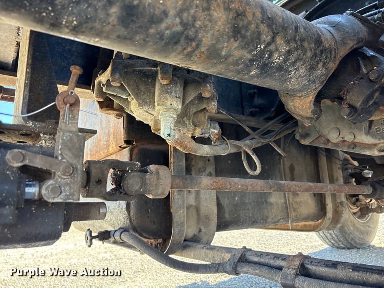 image for item FK1020 1994 Ford L9000 dump flatbed truck