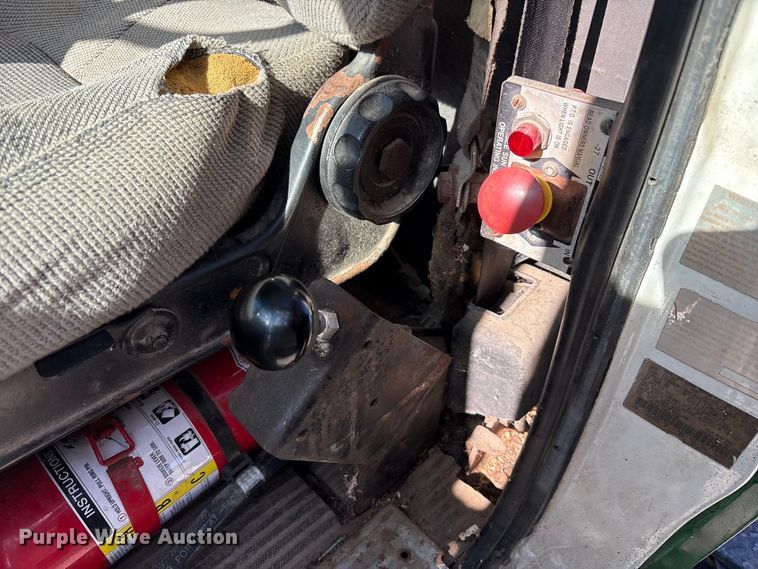 image for item FK1020 1994 Ford L9000 dump flatbed truck