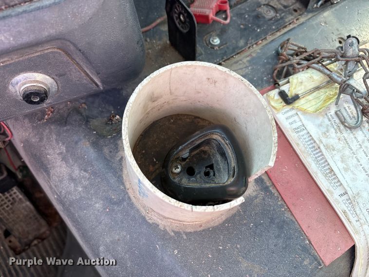 image for item FK1020 1994 Ford L9000 dump flatbed truck