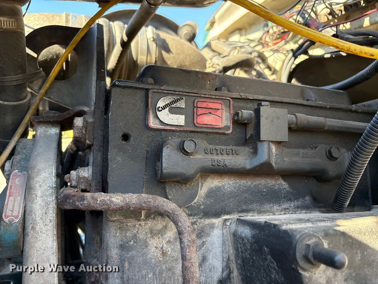 image for item FK1020 1994 Ford L9000 dump flatbed truck