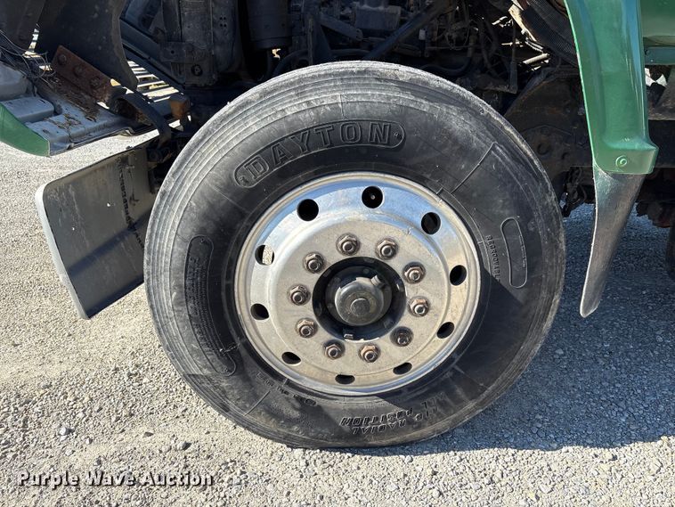 image for item FK1020 1994 Ford L9000 dump flatbed truck