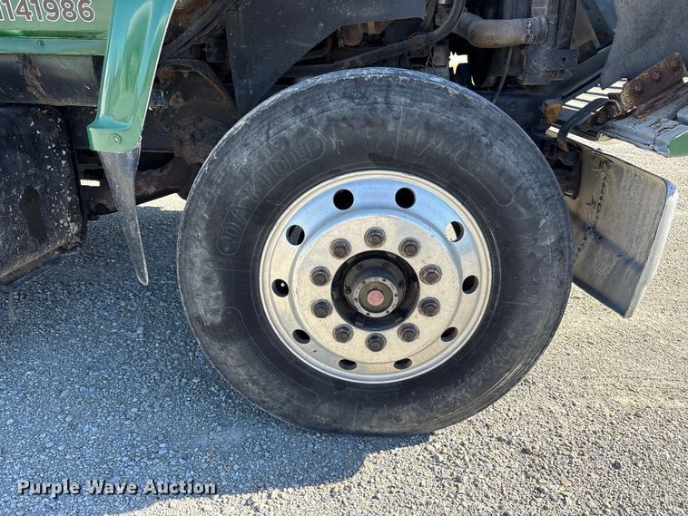 image for item FK1020 1994 Ford L9000 dump flatbed truck