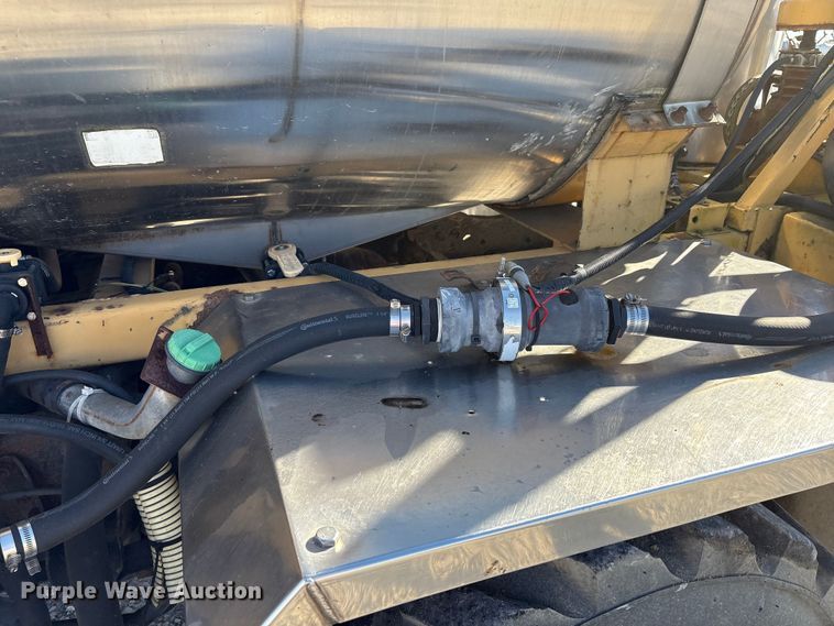 image for item FK1022 1997 Ford F350 sprayer bed pickup truck