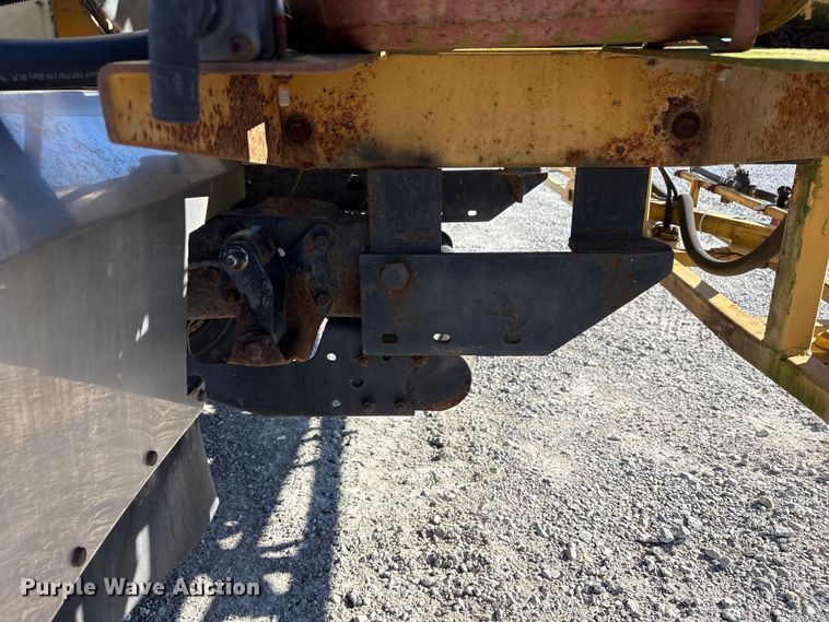 image for item FK1022 1997 Ford F350 sprayer bed pickup truck