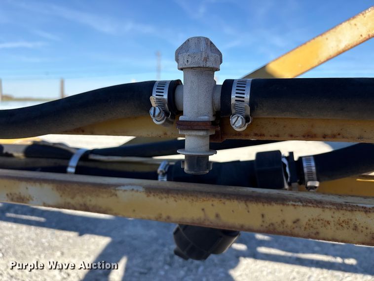 image for item FK1022 1997 Ford F350 sprayer bed pickup truck