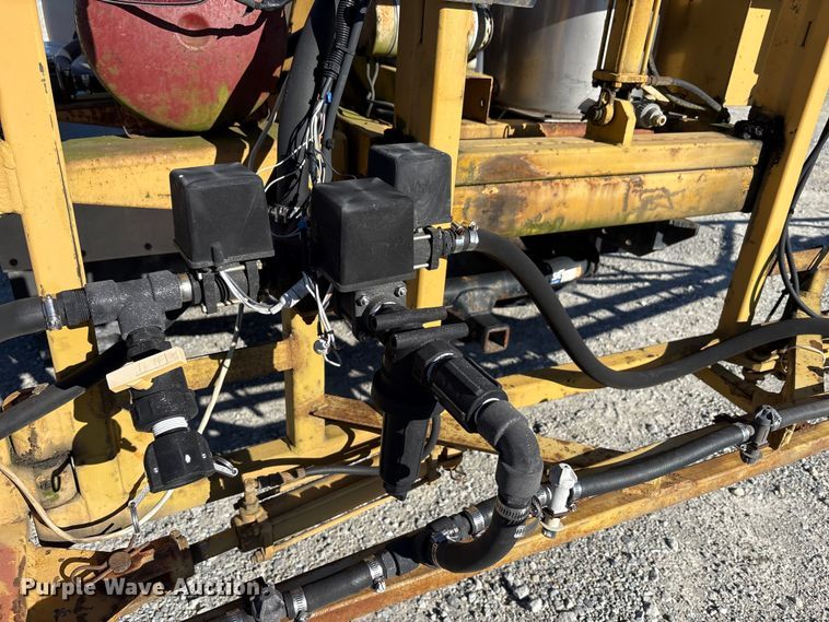 image for item FK1022 1997 Ford F350 sprayer bed pickup truck