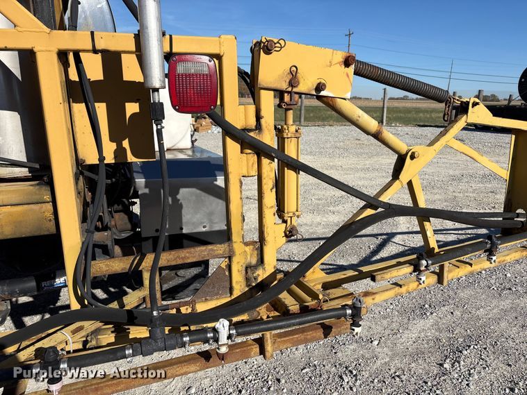 image for item FK1022 1997 Ford F350 sprayer bed pickup truck