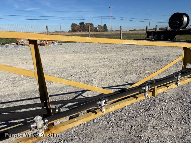 image for item FK1022 1997 Ford F350 sprayer bed pickup truck