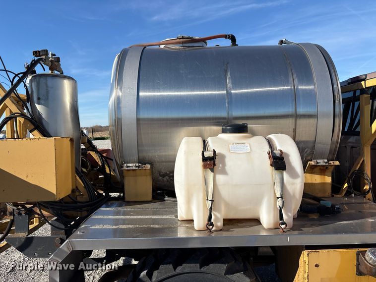 image for item FK1022 1997 Ford F350 sprayer bed pickup truck