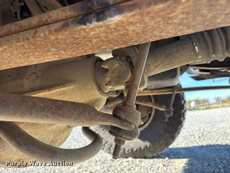 image for item FK1022 1997 Ford F350 sprayer bed pickup truck