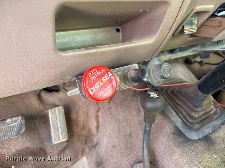 image for item FK1022 1997 Ford F350 sprayer bed pickup truck