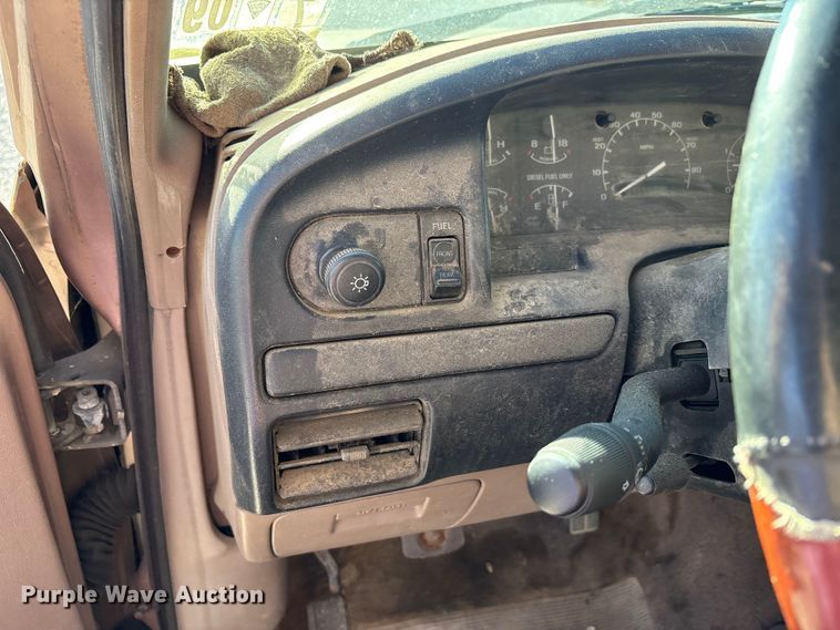 image for item FK1022 1997 Ford F350 sprayer bed pickup truck