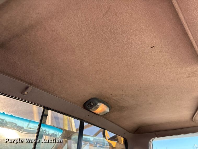 image for item FK1022 1997 Ford F350 sprayer bed pickup truck