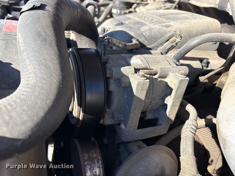 image for item FK1022 1997 Ford F350 sprayer bed pickup truck