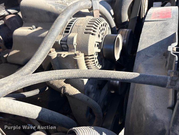 image for item FK1022 1997 Ford F350 sprayer bed pickup truck