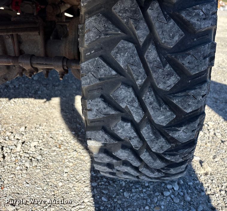 image for item FK1022 1997 Ford F350 sprayer bed pickup truck