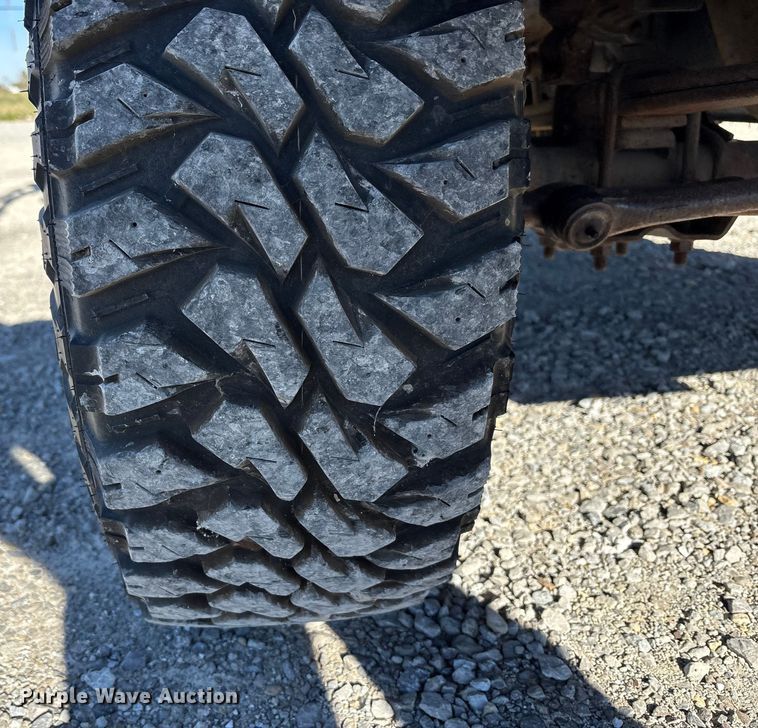 image for item FK1022 1997 Ford F350 sprayer bed pickup truck