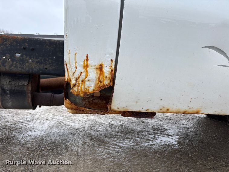 image for item FK1024 2012 Ford F250 Super Duty pickup truck cab and chassis