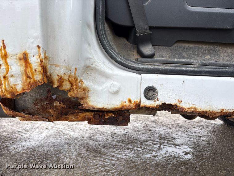 image for item FK1024 2012 Ford F250 Super Duty pickup truck cab and chassis