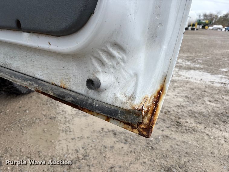 image for item FK1024 2012 Ford F250 Super Duty pickup truck cab and chassis