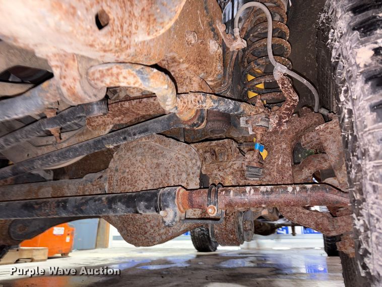 image for item FK1024 2012 Ford F250 Super Duty pickup truck cab and chassis