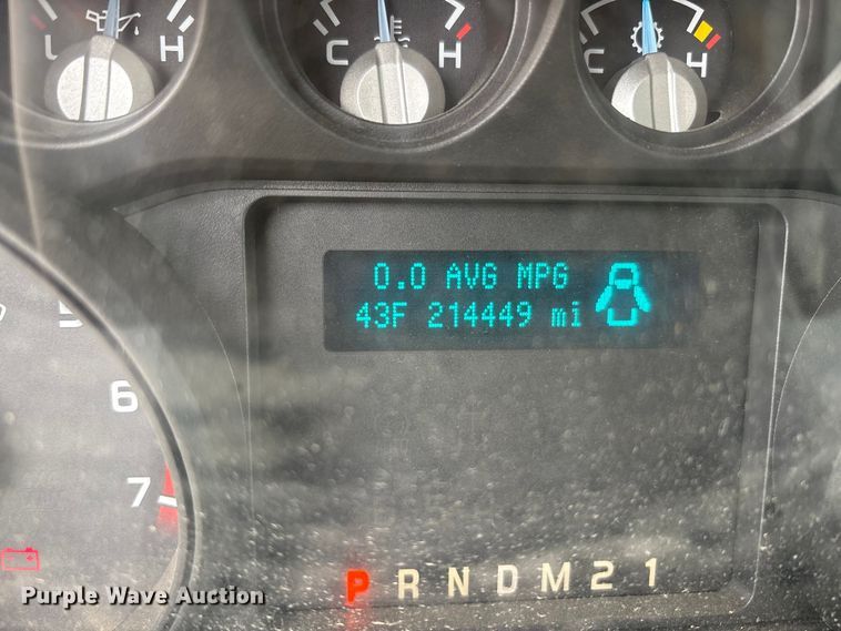 image for item FK1024 2012 Ford F250 Super Duty pickup truck cab and chassis