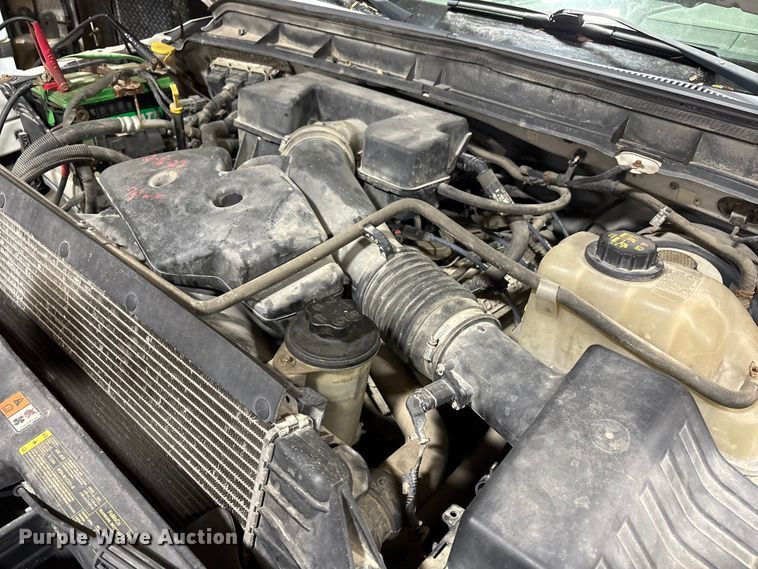 image for item FK1024 2012 Ford F250 Super Duty pickup truck cab and chassis