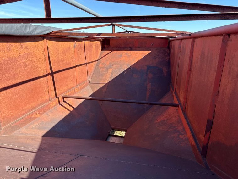 image for item GP9650 1986 Shop built grain trailer