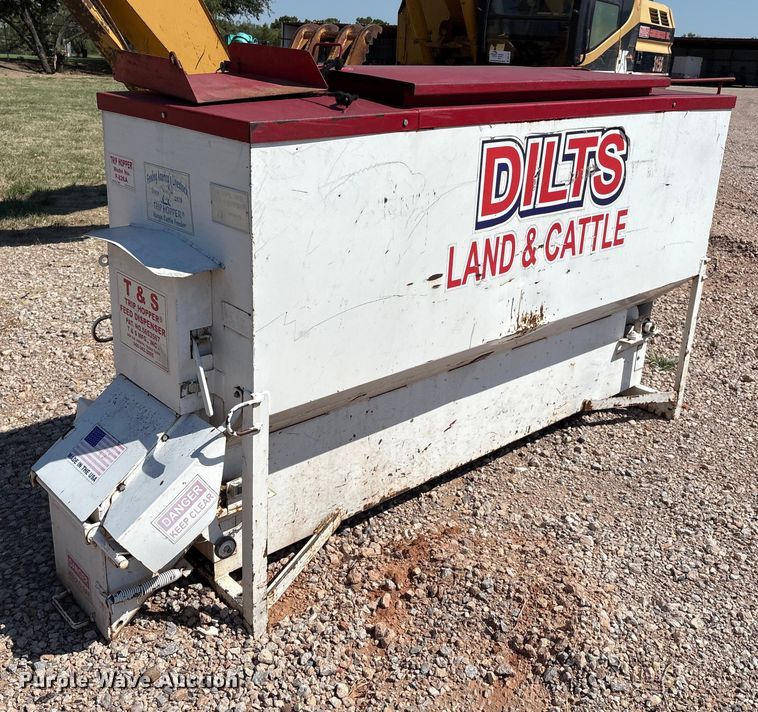 image for item IE9204 T&S Manufacturing Trip Hopper range feeder